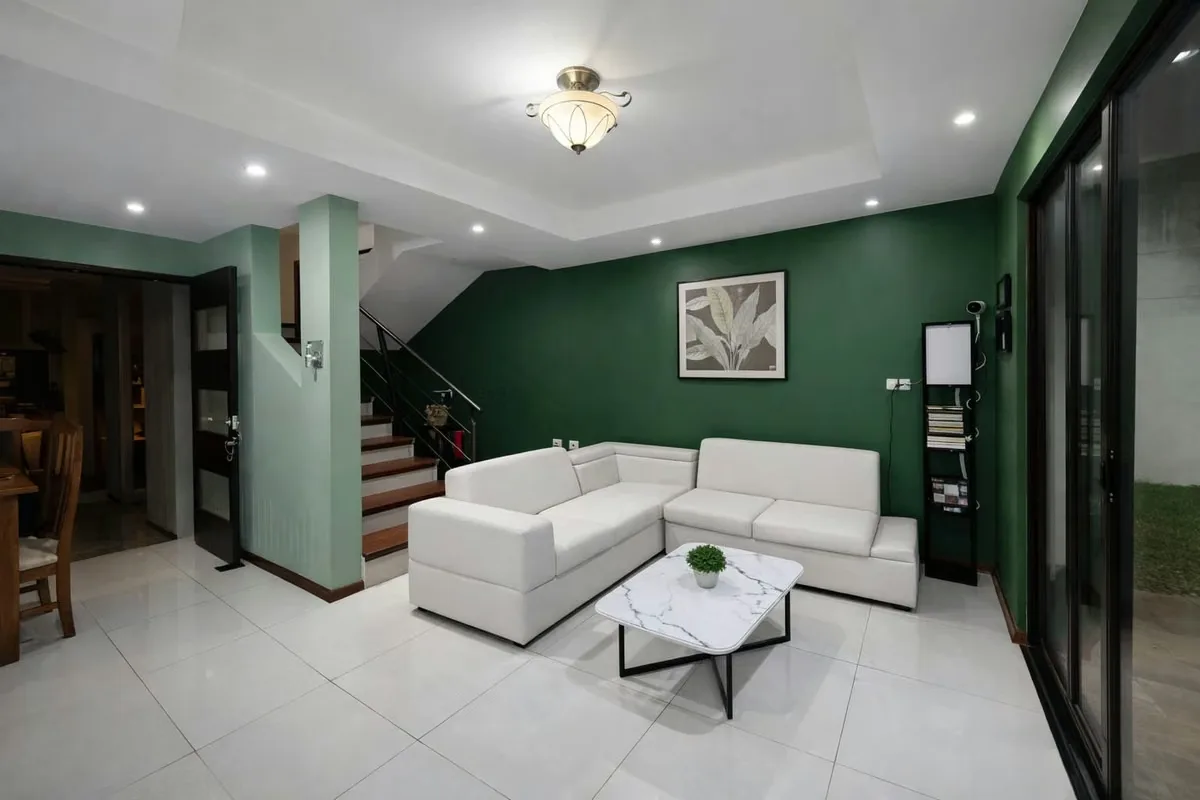 Descubra esta excepcional casa en venta en Condominio en Cartago, una oportunidad inigualable para adquirir una propiedad residencial en Quebradilla, Central, Cartago. Construida en ...