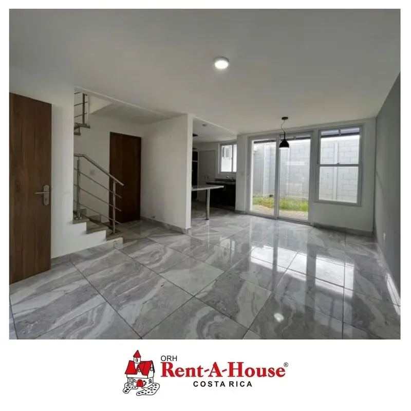  Casa en Venta en Condominio en San Pablo de Heredia | 3 Habitaciones + Amenidades