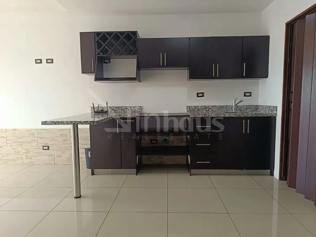 Rent in condominio Eucaliptos