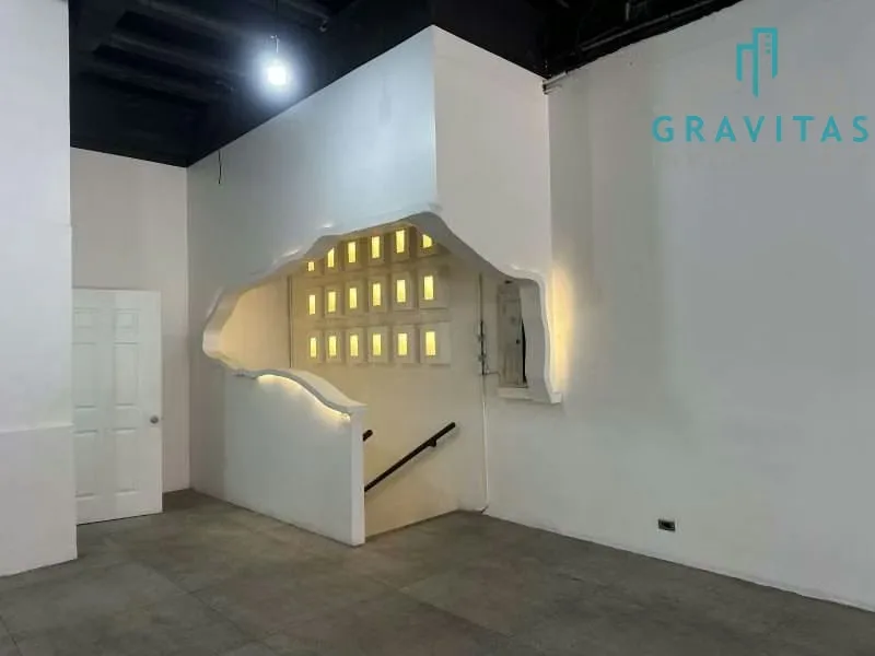 Commercial space for rent, 270 m2, located on Avenida Central in San José, steps from Plaza de la Cultura and public parking, ideal for cafes, restaurants, shops, etc. Features ... — photo 5