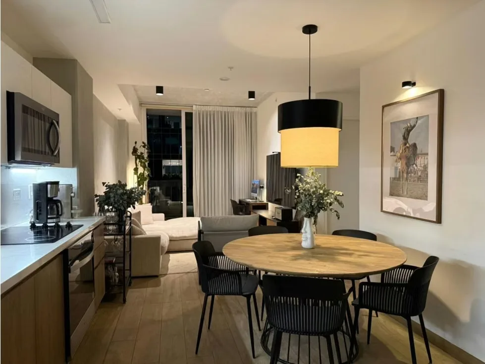 Apartamento en alquiler en Avenida Escazú Cod JC 1460