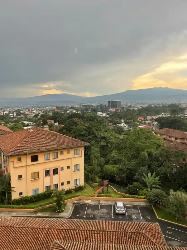 Residential development located in San Rafael de Escazú, in a safe, quiet area with easy access to services and public transport on the main route of the canton.