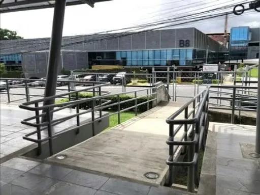 Office for Rent, 5,825 m², Building in Business Area - Calle Blancos — photo 4