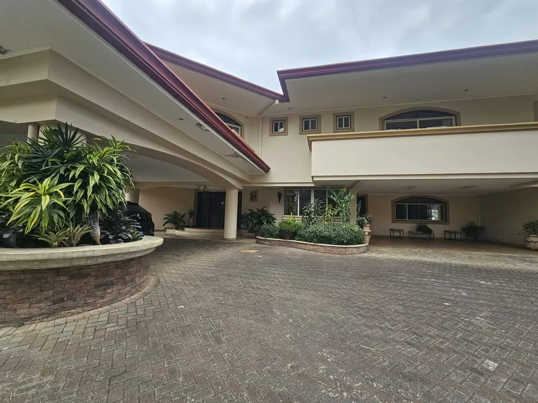 This is a beautiful, elegant, distinguished, and spacious mansion, as well as a bright and airy home, very close ...