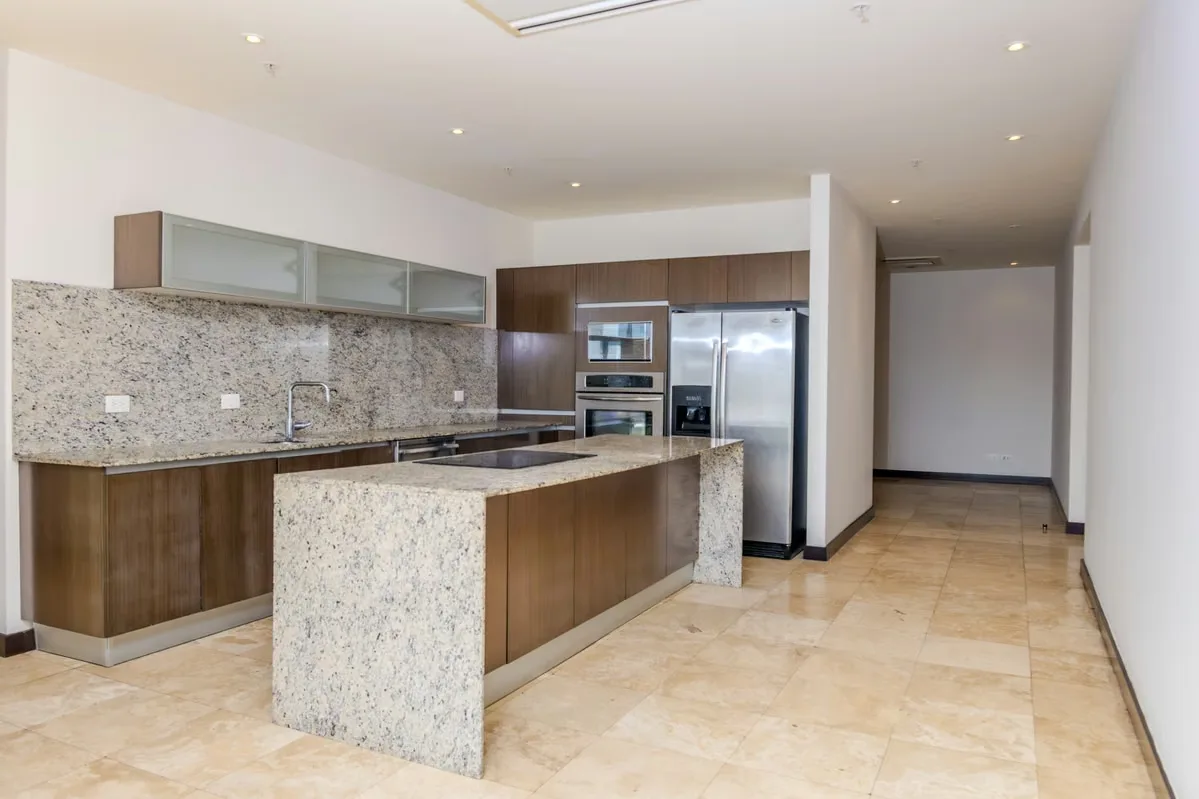 Apartamento de lujo en venta en Metropolitan Tower, La Sabana, San José, Costa Rica — photo 4