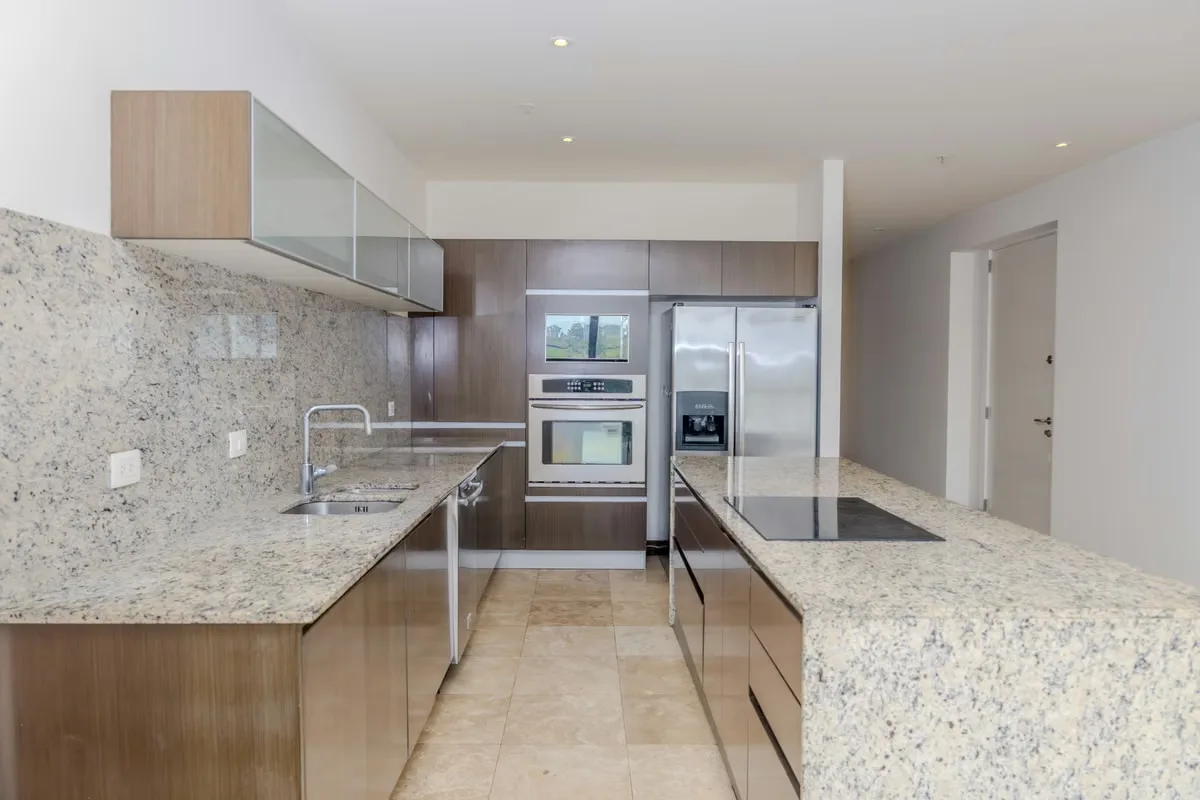Apartamento de lujo en venta en Metropolitan Tower, La Sabana, San José, Costa Rica — photo 5