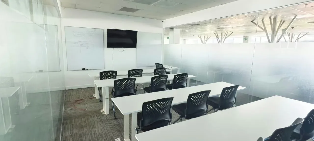 MA Asesoría Alquila Oficinas en edificio, San Pedro Montes de Oca, San José — photo 4