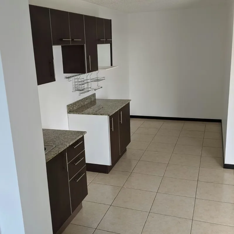 Apartamento ubicado en el condominio Villas del Campo, San Rafael de Alajuela. — photo 4