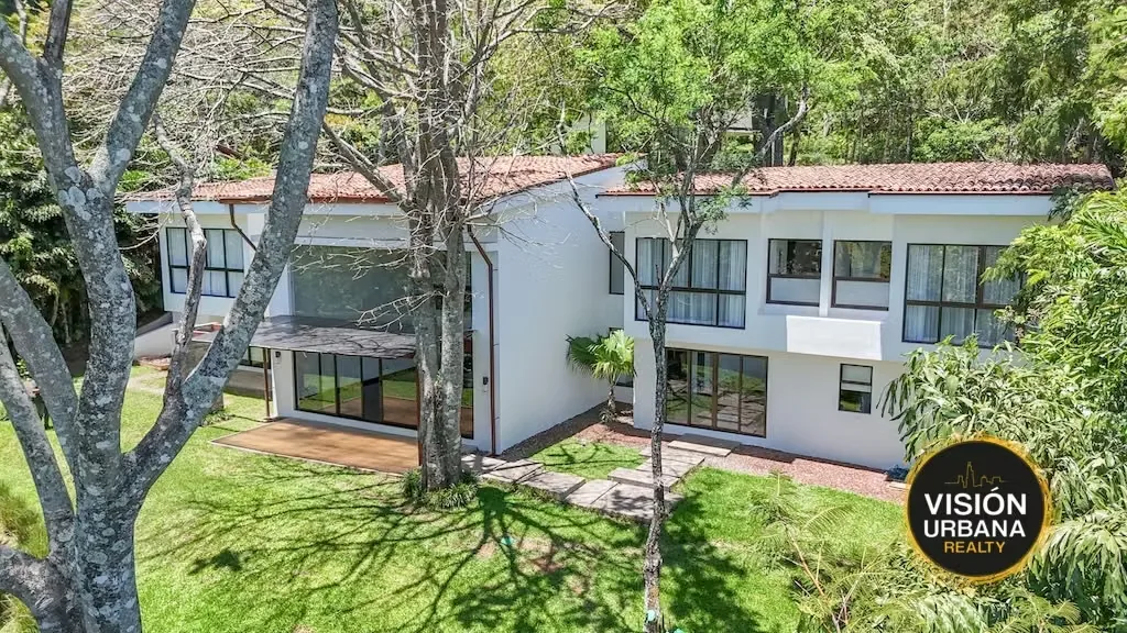 House in Piedades