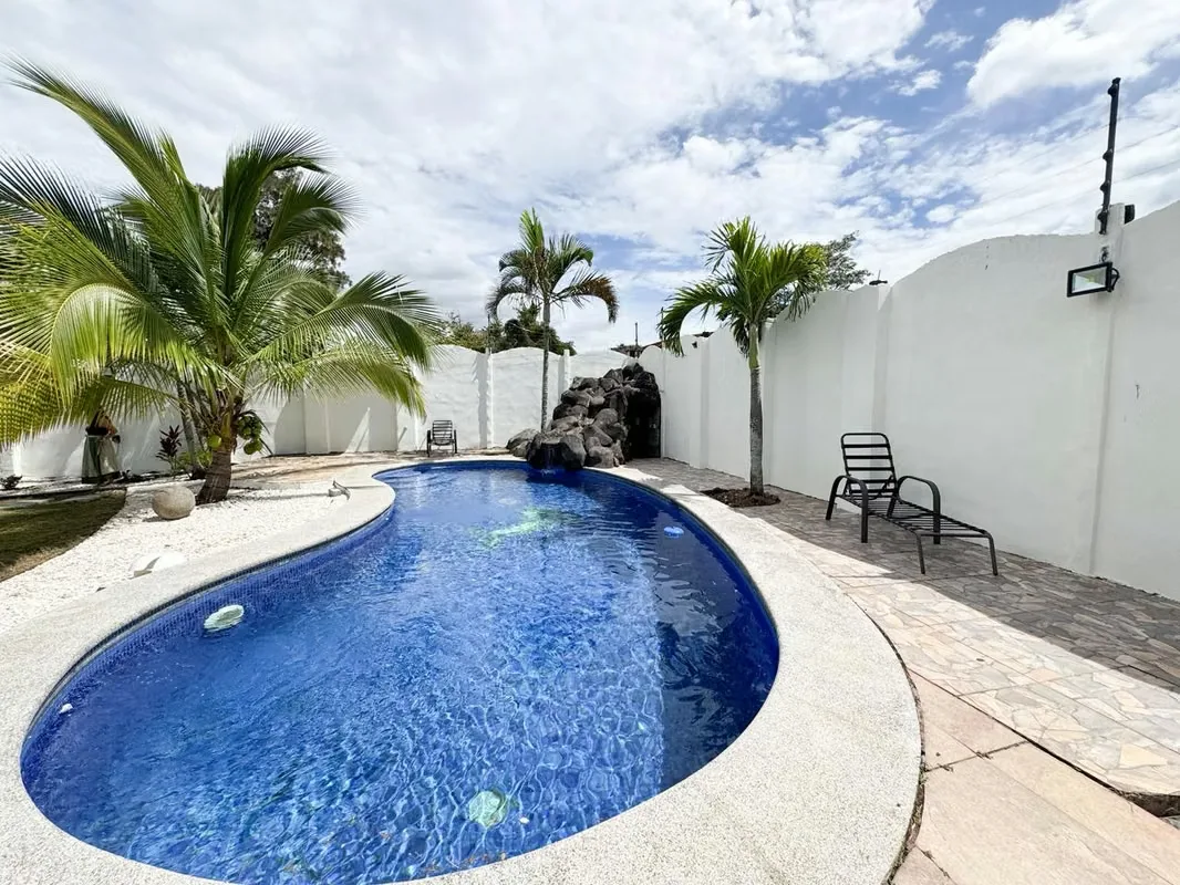 Independent House for Sale - 124; Piedad, Santa Ana