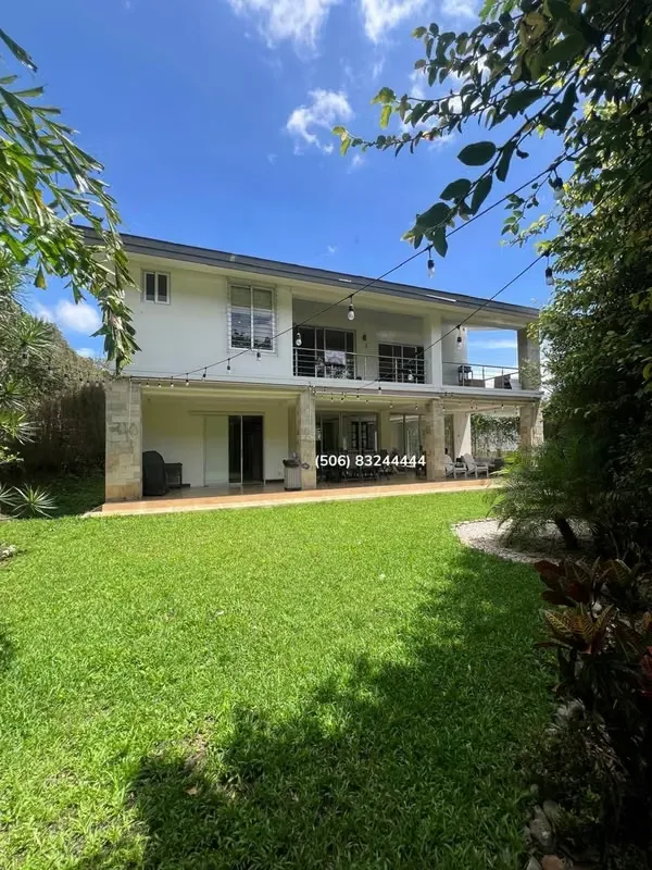 HOUSE FOR SALE IN ESCAZÚ