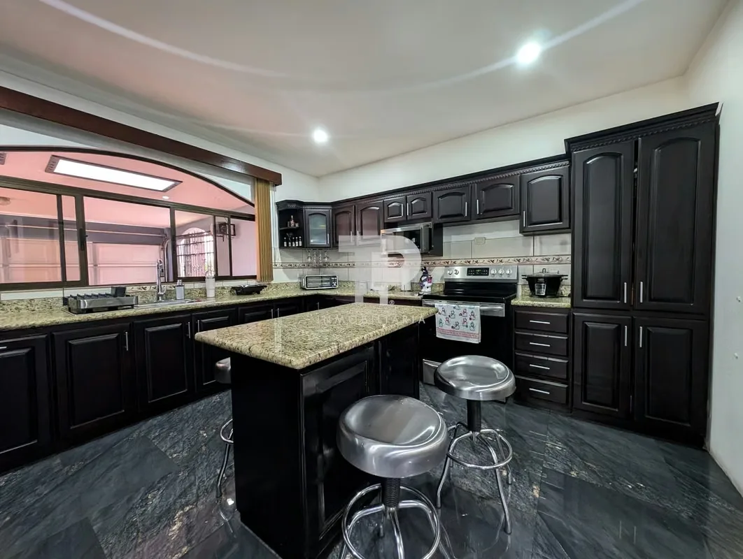 SPACIOUS HOUSE FOR SALE IN SAN PABLO, HEREDIA WITH BEAUTIFUL FINISHES SCG7