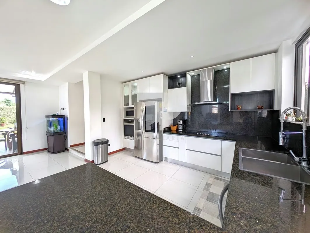 HOUSE FOR SALE IN LOS ANGELES, SANTO DOMINGO, HEREDIA, EXCLUSIVE CONDOMINIUM SCG31 — photo 4