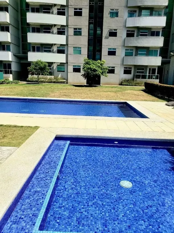 Enjoy a nice apartment in Condominio with views of Altamonte in Granadilla de Curridabat! Excellent location near schools, commerce, restaurants.