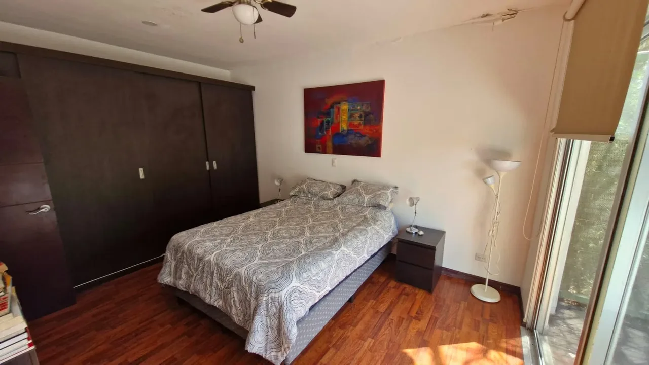 I rent fourth in comfortable residential house El Solar, near Hospital Mexico in the Uruca.