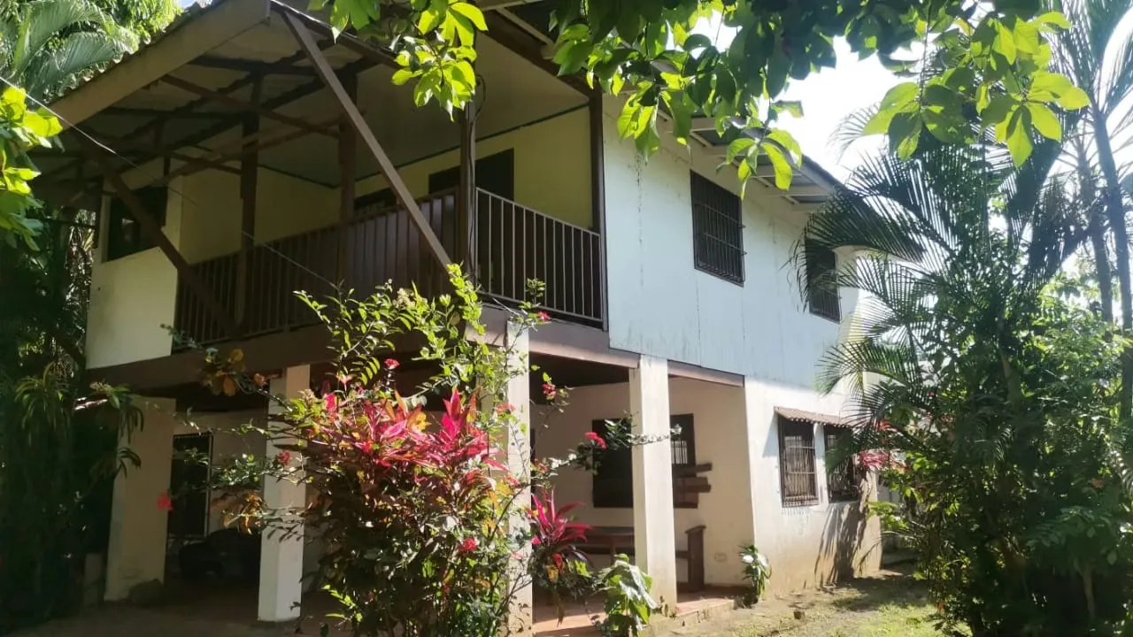 This property represents a valuable investment opportunity in the Central Pacific of Costa Rica, ...