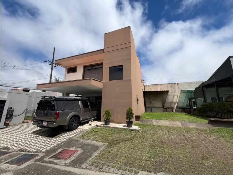 House for sale in Los Angeles, Cartago