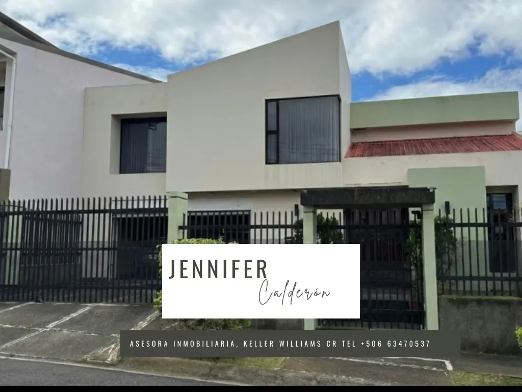 Luxury home in Quinta Guayabos available now.