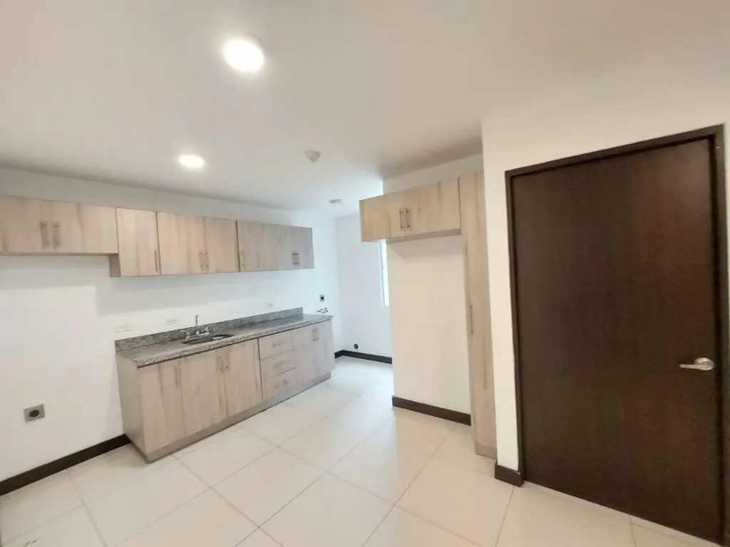 PRECIO : 365.000 (incluye cuota condominal y seguridad ) . + depósito mismo monto