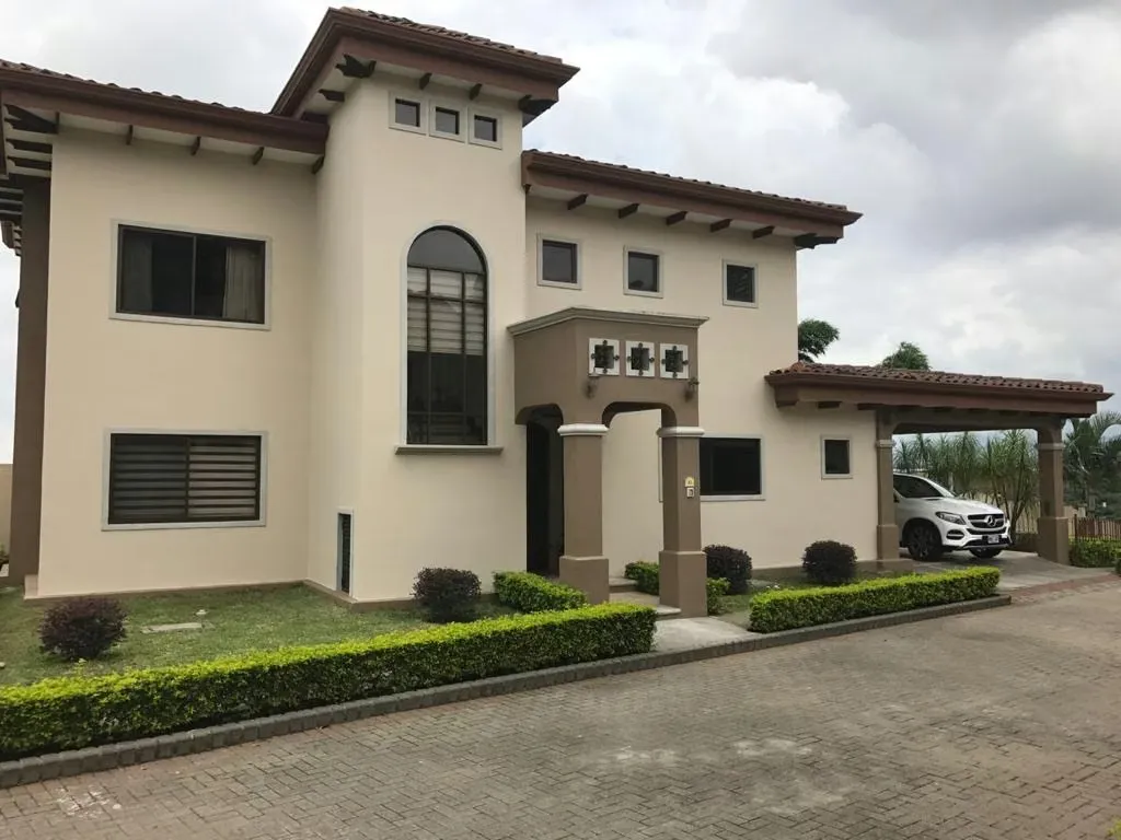 4BR/3.5BA Corner House • Double Lot • La Ribera de Belén • Gated Condo