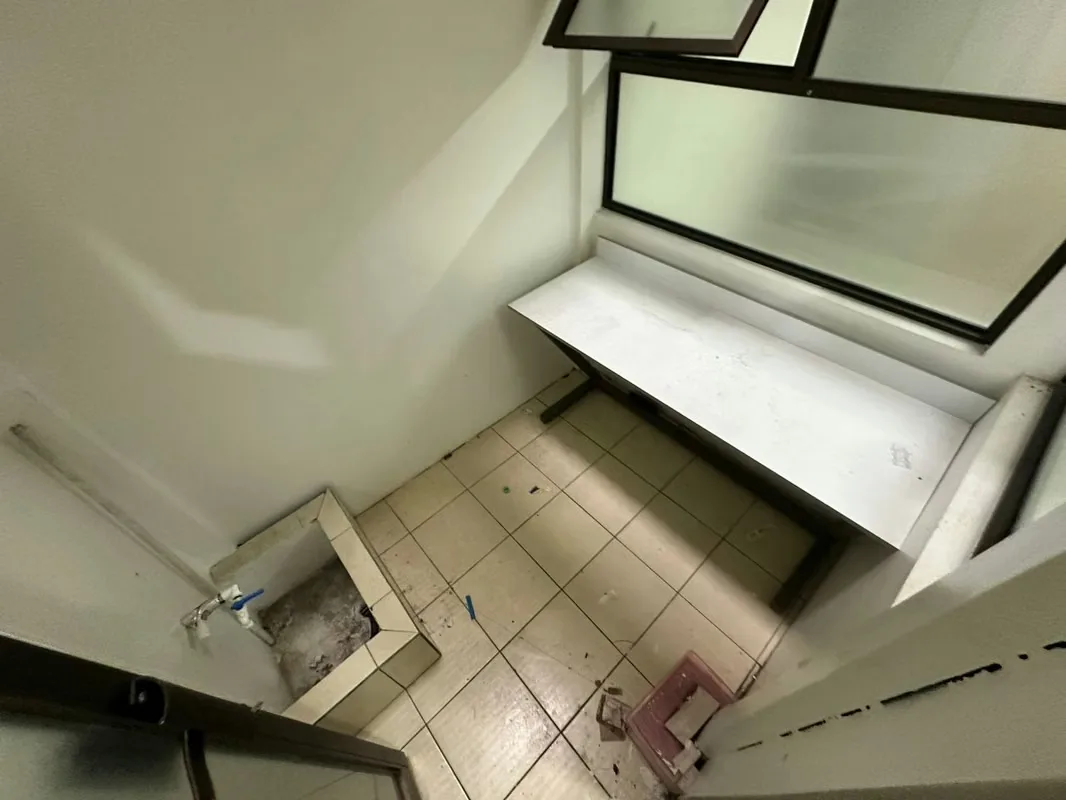 Alquiler de oficina, consultorio medico, en San Bosco de San Jose por Paseo Colon, a 300 metros del hospital de niños y el hospital San Juan de Dios, son 38 mts cuadrados, con ... — photo 3