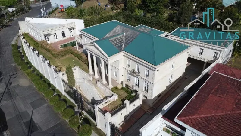 Luxury house for sale in San Pedro | 1360 m2 | Neoclassical design | F 537 — photo 4