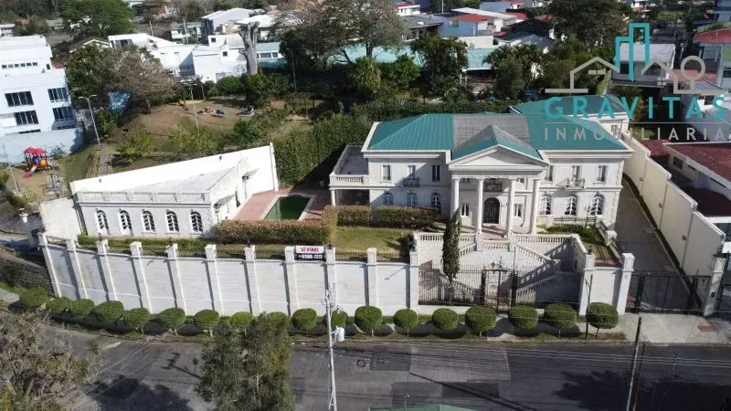 Luxury house for sale in San Pedro | 1360 m2 | Neoclassical design | F 537 — photo 5
