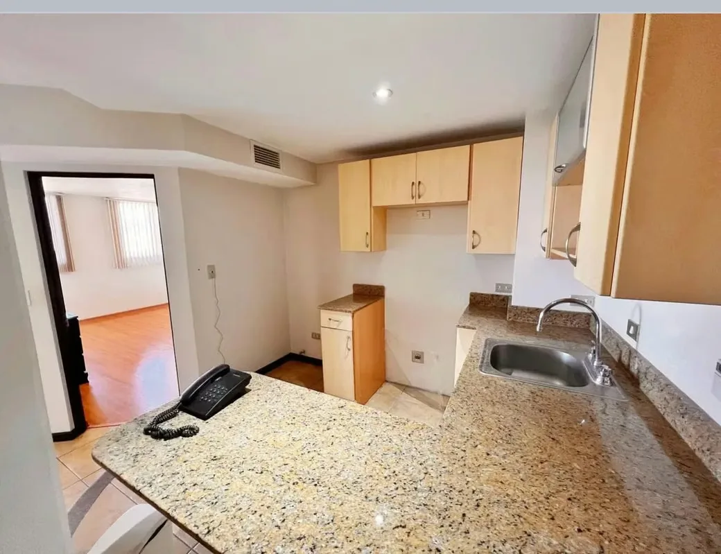 1 bedroom apartment for sale on the second floor of a popular condominium in San Rafael de ...