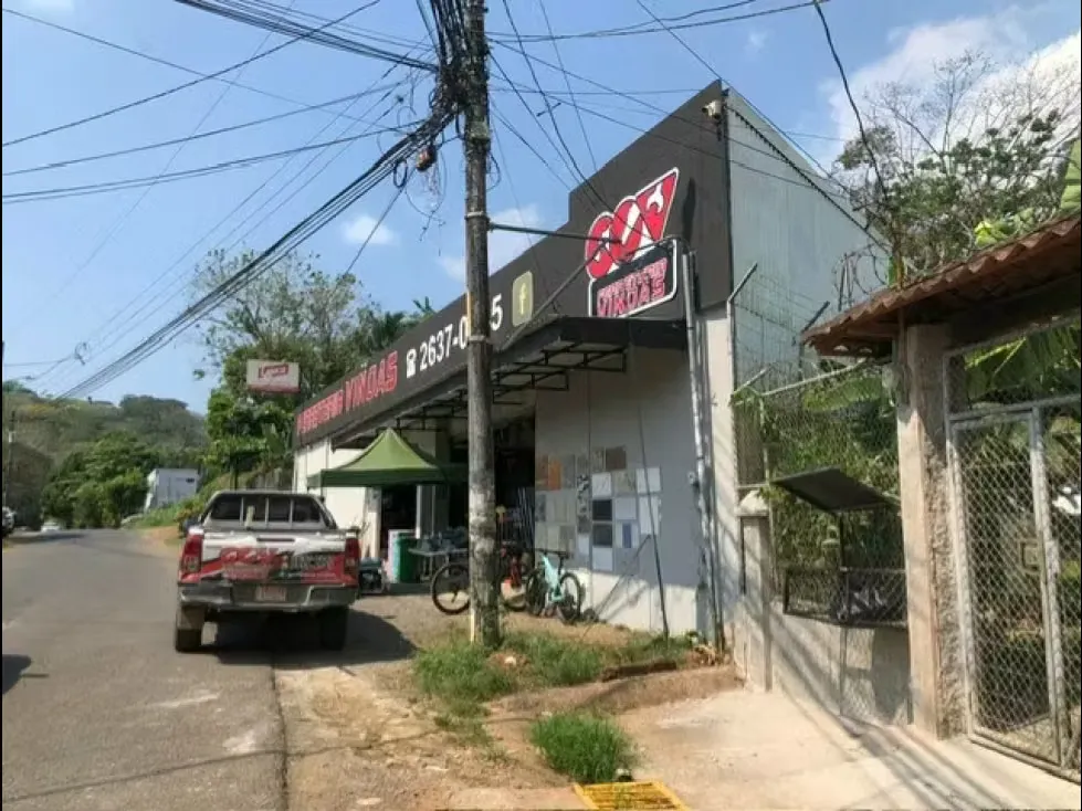VENTA DE BODEGA, QUEBRADA GANADO, TARCOLES 4066 (GC)
