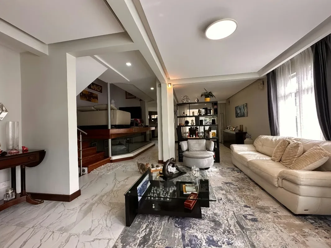 Beautiful and Spacious House in Condominium in Santo Domingo de Heredia!!! — photo 3
