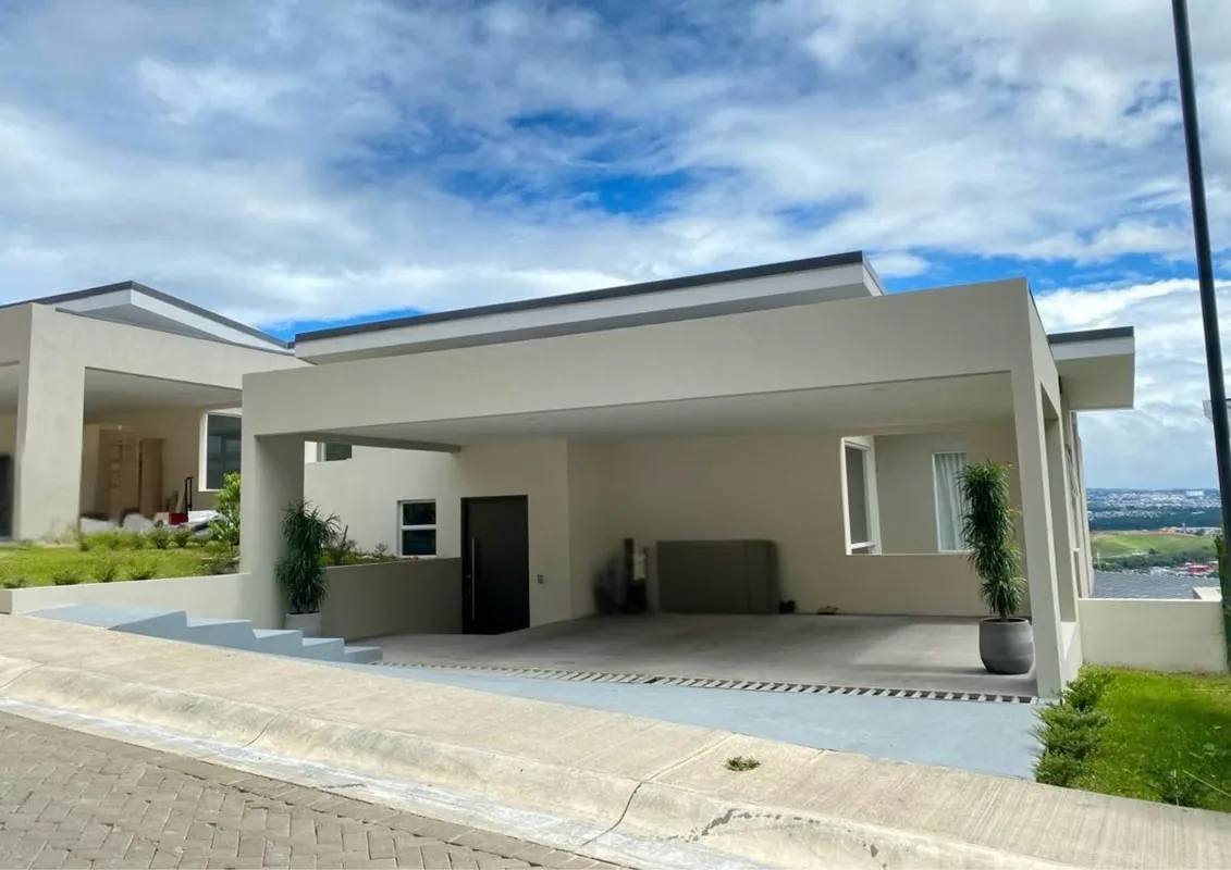Casa en venta – Guachipelín de Escazú, Costa Rica