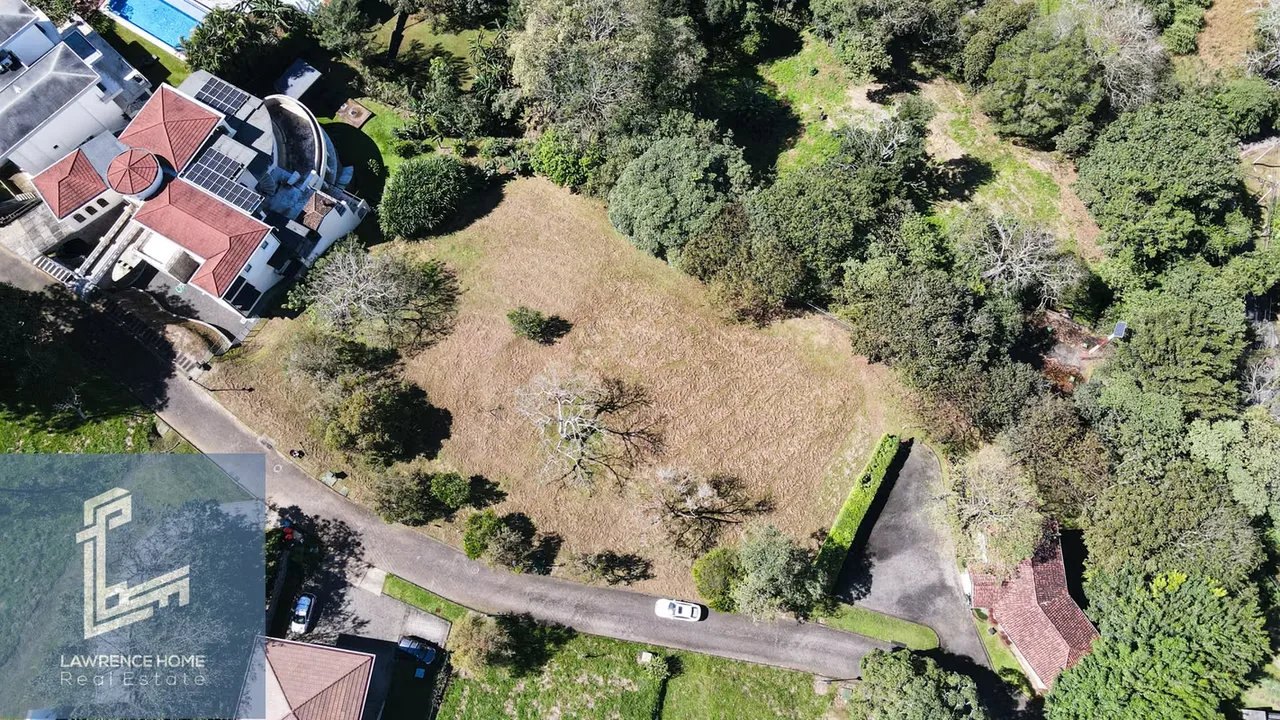 Located in the prestigious Altamira Residential Condominium, with unparalleled mountain views, just minutes from Mas X Menos, Fresh Market, and shopping centers. — photo 3