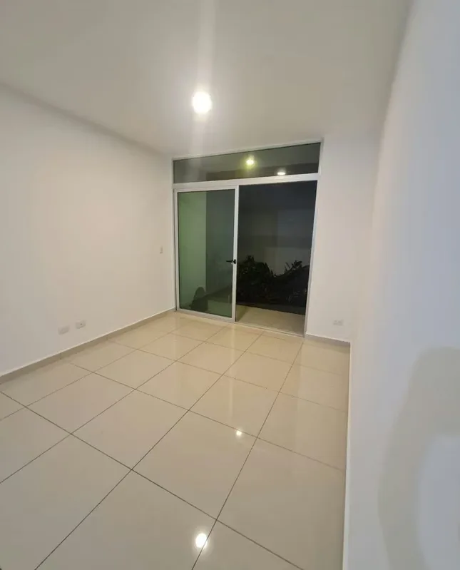 Condominio Bambú Rivera, Tibás, San José, Costa Rica. — photo 4