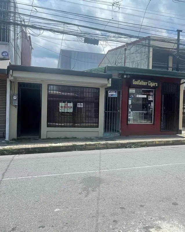 MA Assistories sells property in the heart of Alajuela.