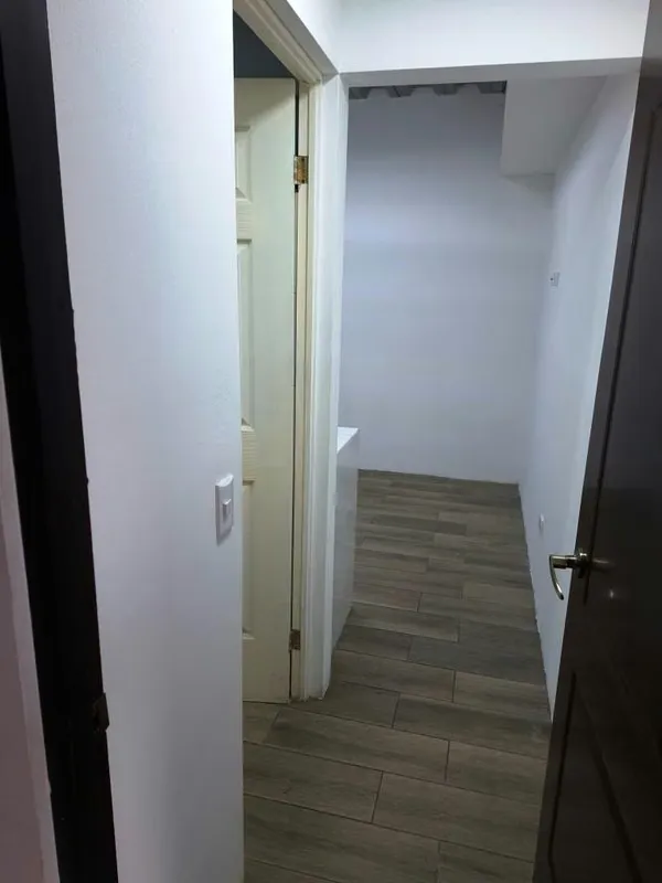 APARTMENT-ROOM IN PAVAS.