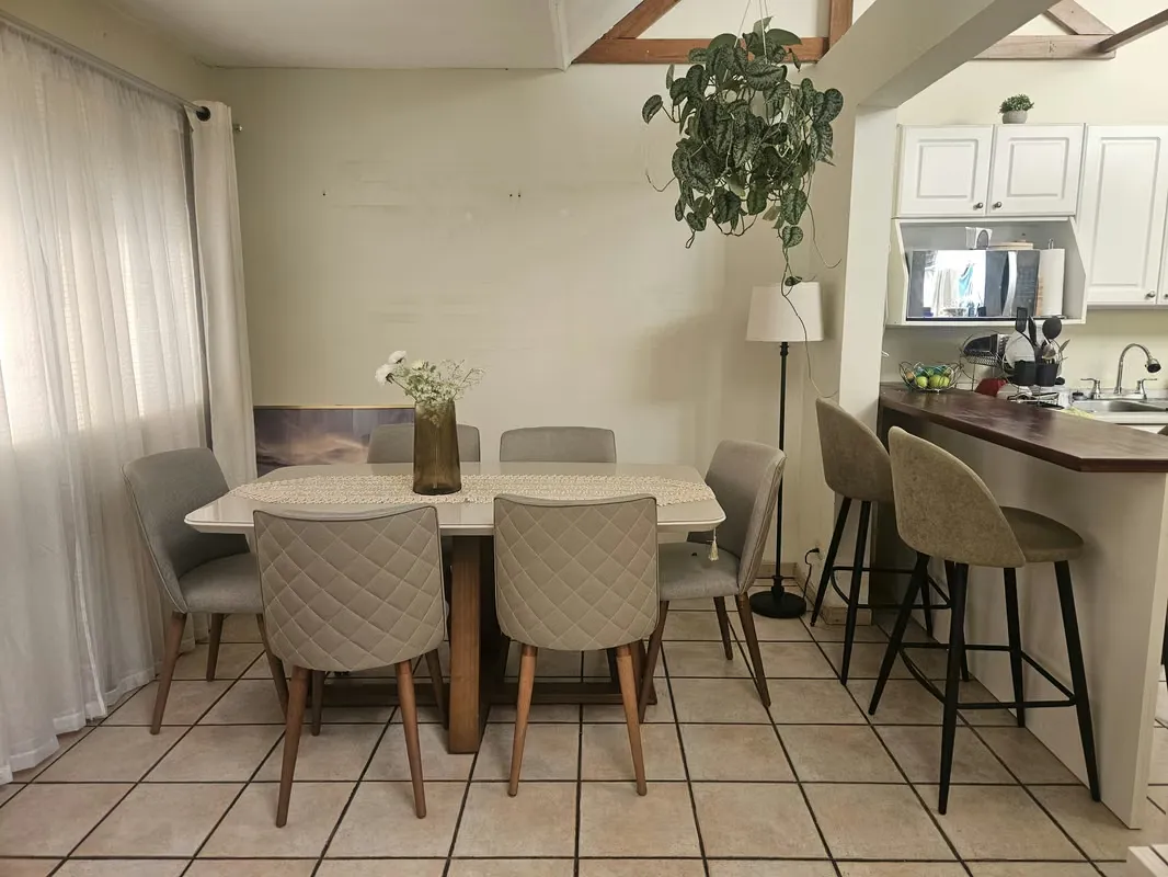 APARTAMENTO EN ALQUILER - PINARES CURRIDABAT