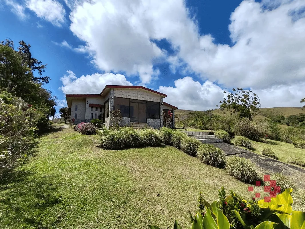 Tierras Morenas de Tilarán, Guanacaste | View of Lake Arenal and Arenal Volcano — photo 4