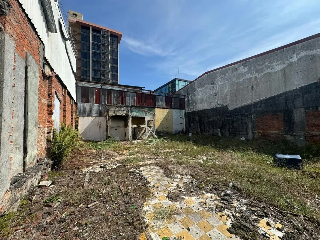 Commercial Lot for Sale in Downtown San José | 277 m² | 400 m from Central Park | High Exposure — photo 2
