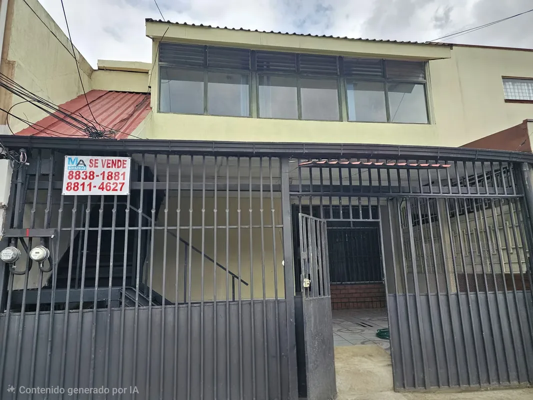 MA Asesoría vende propiedad con dos casas en José María Zeledón, Curridabat, en barrio tranquilo de poco tránsito vehicular con cercanía a todo tipo de comercio y servicios en ...
