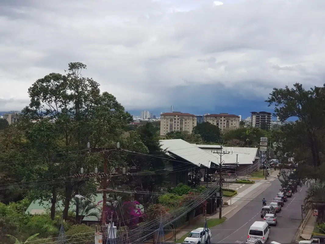 Propiedad con 2 Edificios en San Rafael de Escazú, San José