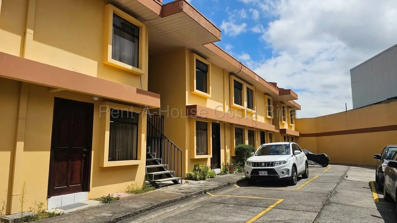 Apartamento con Línea Blanca en Moravia | Seguridad 24/7