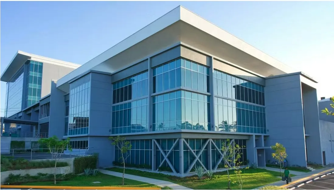 Real Cariari es un destacado complejo de uso mixto ubicado en la provincia de Heredia, que integra en un mismo espacio áreas corporativas, espacios comerciales y opciones de ...