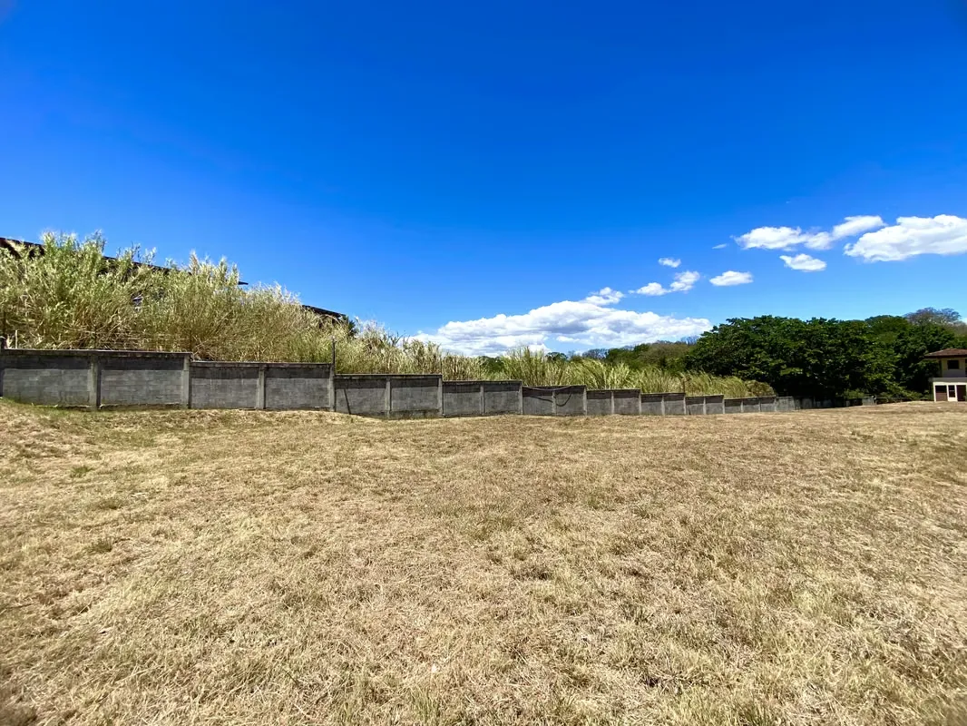 Lote en venta en Condominio La Riviera en San Rafael, Alajuela