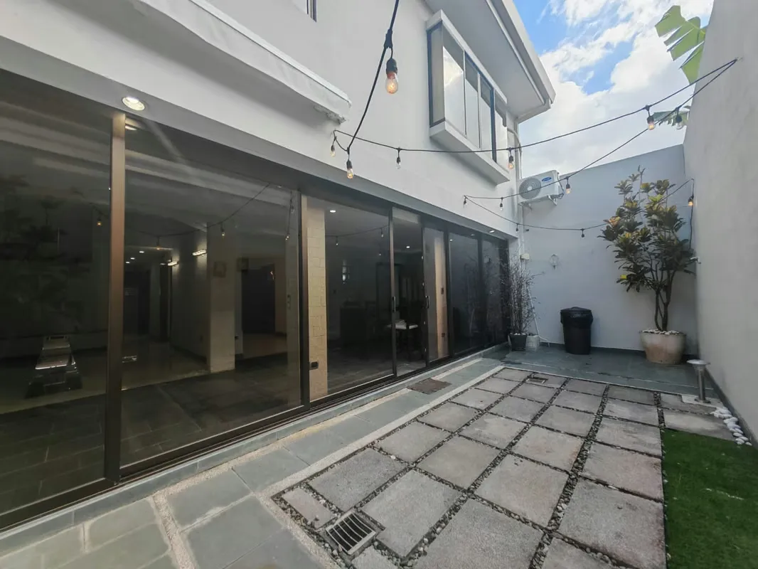 Spacious and modern house in Residencial Villa Adobe, San Pablo de Heredia — photo 2