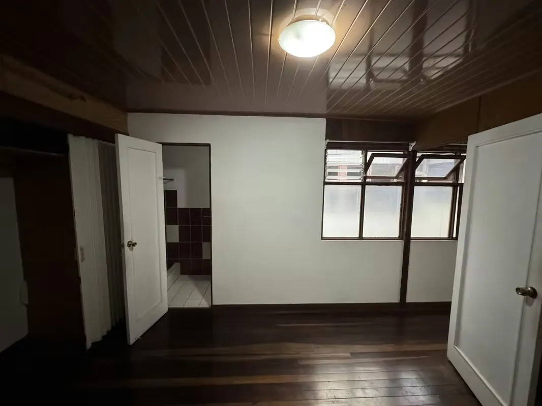 11-Apartment Building for Sale in Sabana Sur | Rental Investment