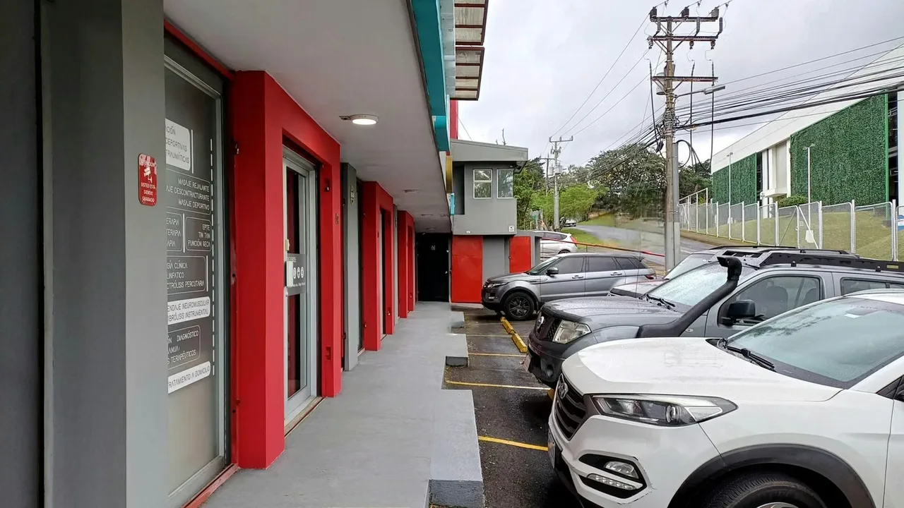 Commercial Space for Rent – Granadilla, Curridabat