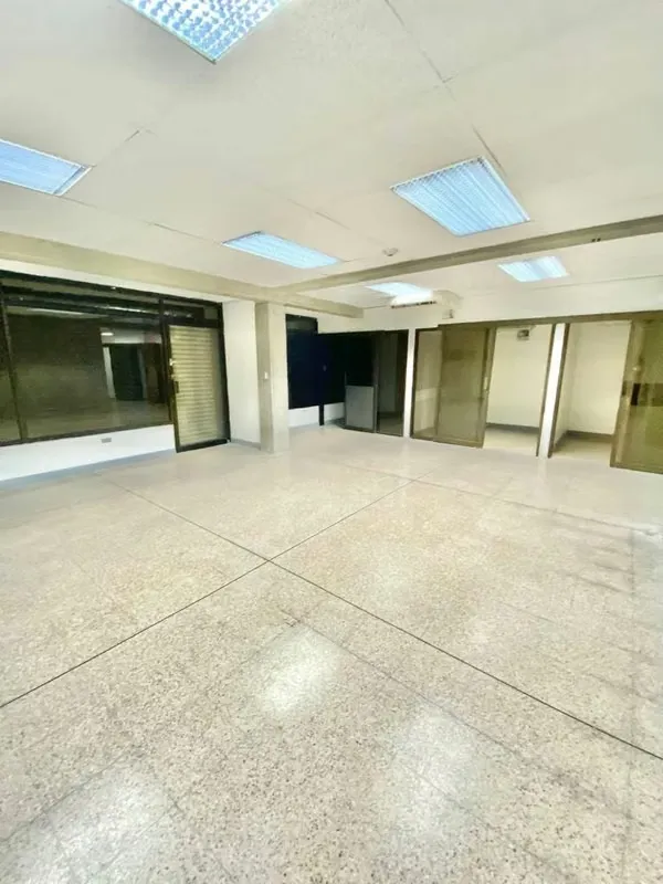 Sabana Oficinas /,| Locales Comerciales en Alquiler