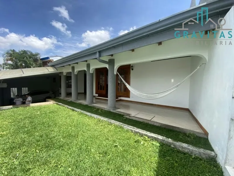 Alquiler de casa en Curridabat | 5 HAB | EXC CONDICIONES | F 415
