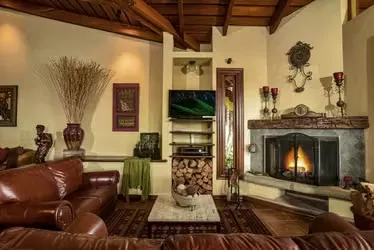 Amazing Villa in San Isidro de Heredia for Sale