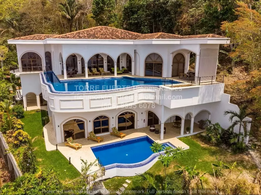 Casa Blanca Penthouse is a spectacular oceanfront luxury property located within the exclusive private beach club of Punta Leona, on ...